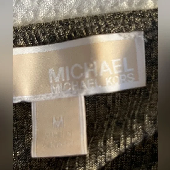 Michael Kors top size M - Picture 7 of 7